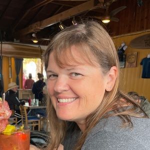 Meet your Posher, Linda